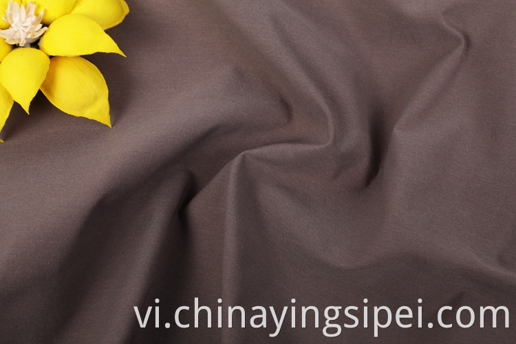 Good quality woven solid 70%cotton 30%polyester plain fabric